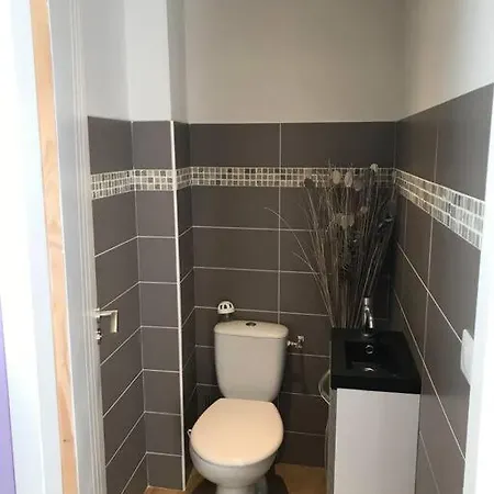 Maison De Village شقة *