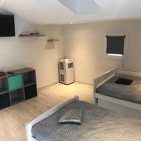 Maison De Village Laurens