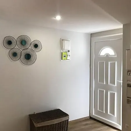 شقة Maison De Village Laurens