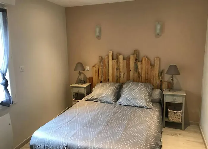 Apartment Maison De Village Laurens